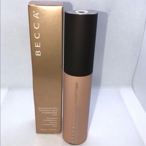 NIB Becca Shimmering Skin Perfector
